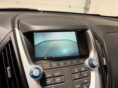 Used 2015 Chevrolet Equinox LT w/ Driver Convenience Package FWD image 17