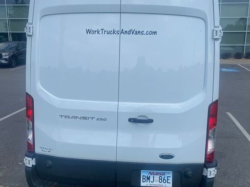 Used 2024 Ford Transit 250 148 High Roof w/ Load Area Protection Package RWD image 9