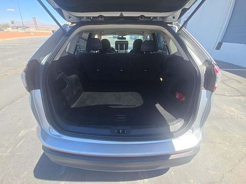 Used 2017 Ford Edge SEL w/ Equipment Group 201A FWD image 8