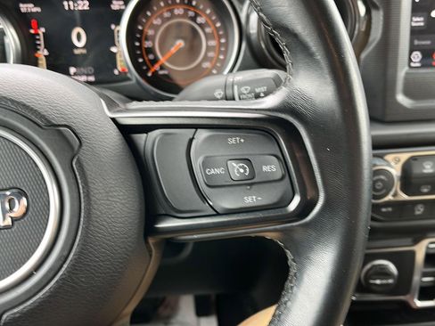 Used 2020 Jeep Wrangler Unlimited Sport image 15