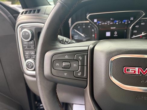 Used 2020 GMC Sierra 1500 AT4 w/ AT4 Premium Package AWD/4WD image 17