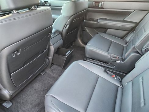 Used 2026 Hyundai Santa Fe Calligraphy image 22