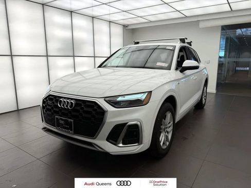 Certified 2022 Audi Q5 2.0T Premium AWD/4WD image 1