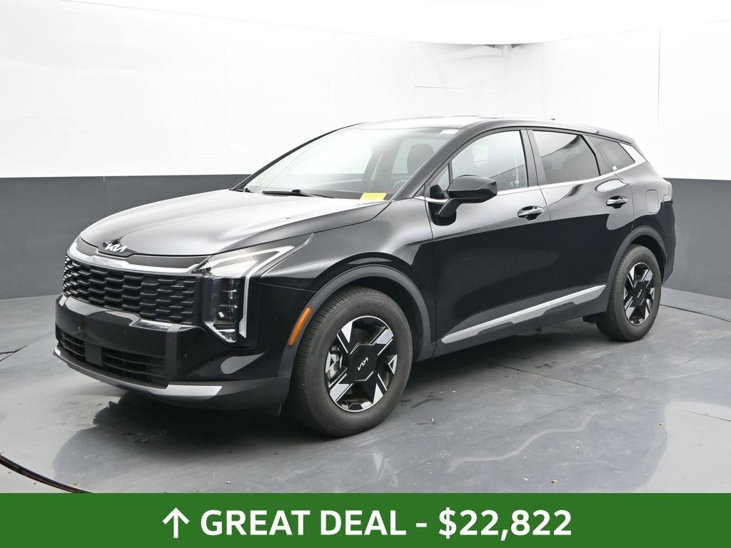 Used 2026 Kia Sportage LX FWD image 9