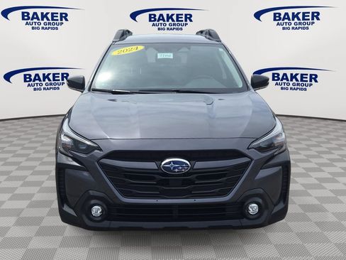 Used 2024 Subaru Outback Premium w/ Popular Package #1A AWD/4WD image 9