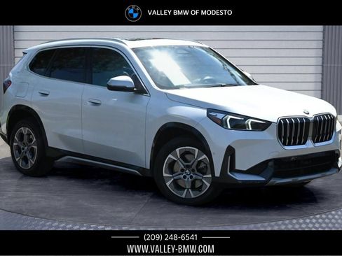 Certified 2023 BMW X1 xDrive28i w/ Convenience Package AWD/4WD image 1