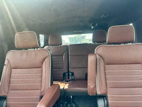 Used 2024 GMC Yukon XL Denali Ultimate w/ LPO, Floor Liner Package AWD/4WD image 12