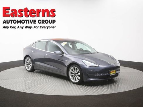 Used 2018 Tesla Model 3 Long Range RWD image 46