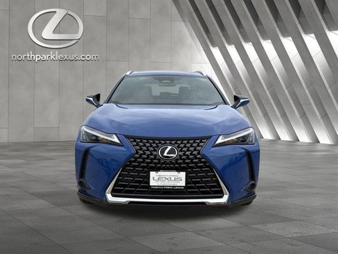 Certified 2025 Lexus UX 300h FWD image 27