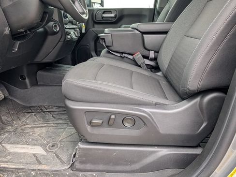 New 2026 Chevrolet Silverado 2500 Custom w/ Custom Value Package AWD/4WD image 9