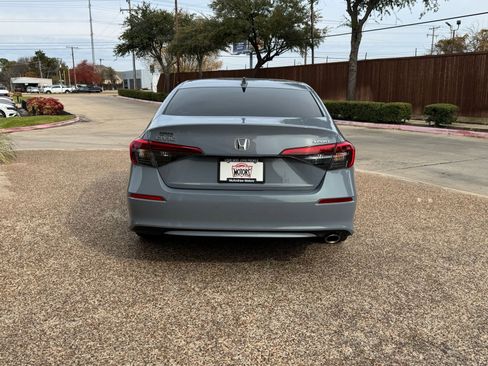 Used 2024 Honda Civic Sport image 8