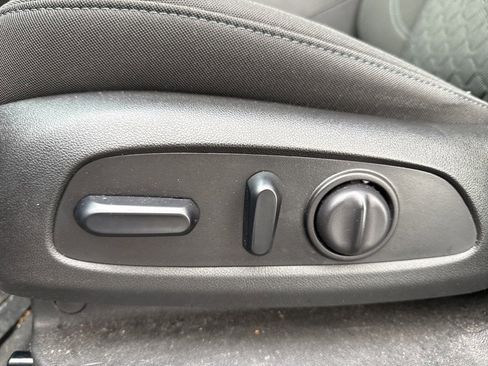 Used 2021 Chevrolet Blazer LT image 7