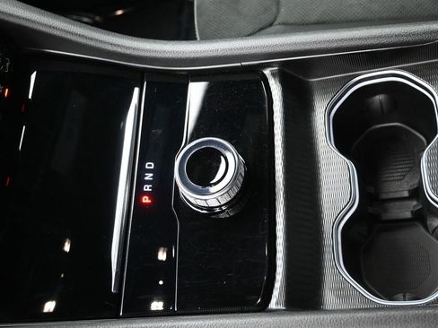 Certified 2024 Jeep Grand Cherokee Altitude image 15