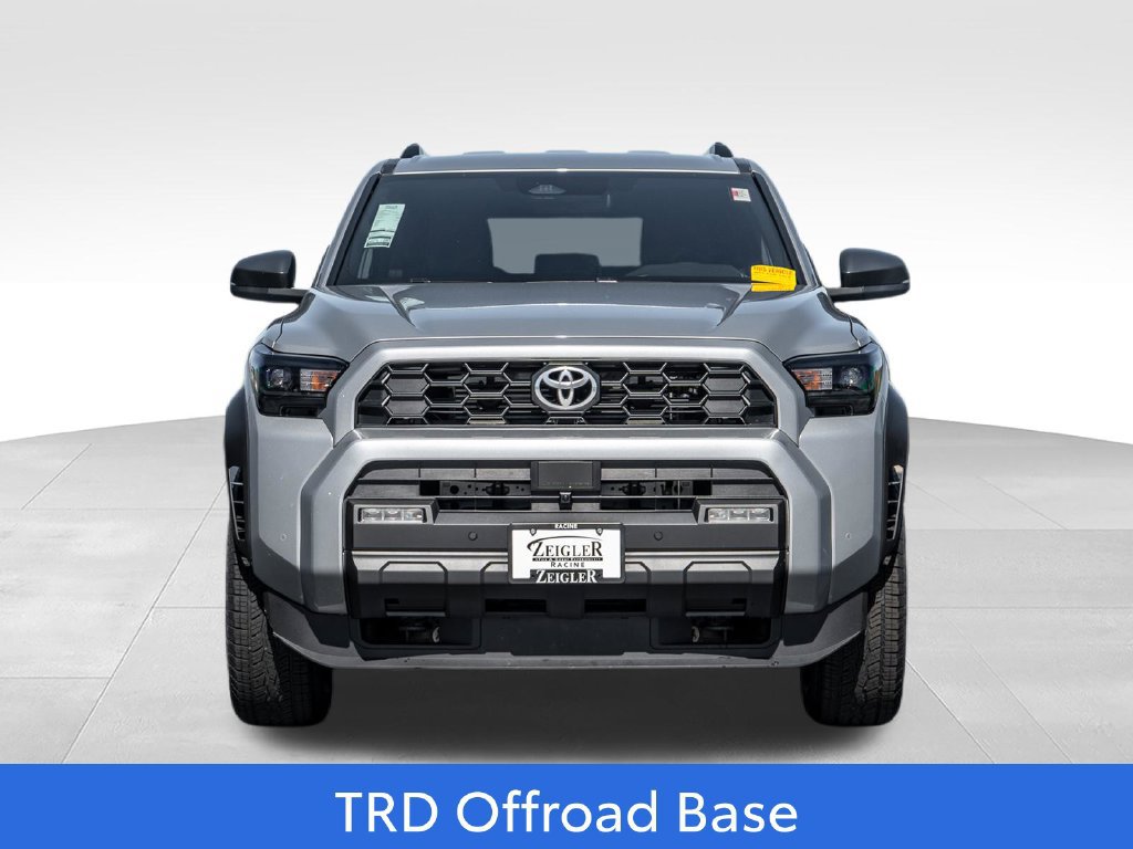 Used 2025 Toyota 4Runner TRD Off-Road AWD/4WD image 2