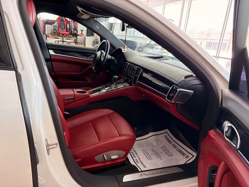 Used 2014 Porsche Panamera w/ Bose Audio Package image 21