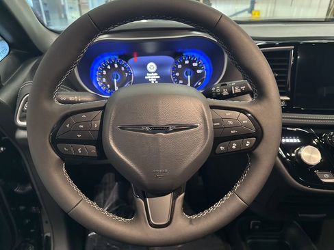 New 2026 Chrysler Pacifica Select w/ S Appearance Package image 17