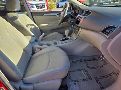 Used 2014 Nissan Sentra S image 19