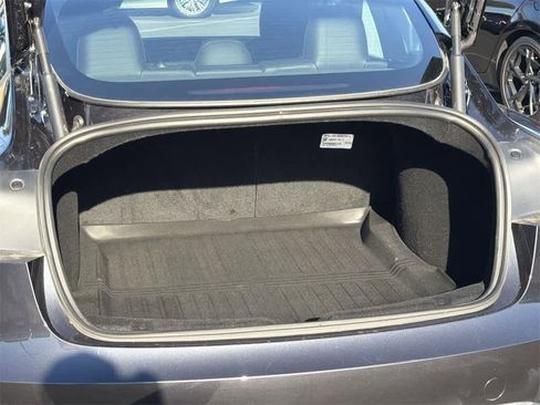 Used 2025 Tesla Model 3 Long Range image 33