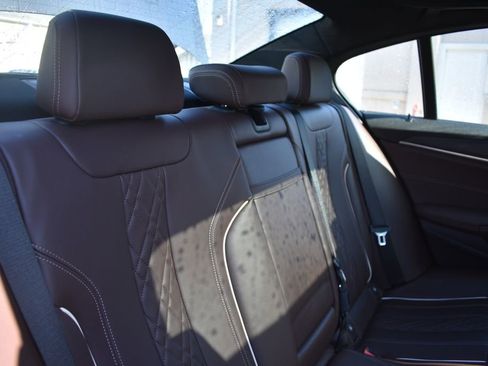 Used 2023 BMW 530e xDrive w/ Premium Package AWD/4WD image 26