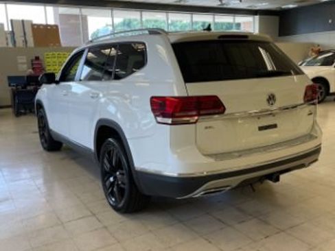 Used 2019 Volkswagen Atlas SEL AWD/4WD image 7