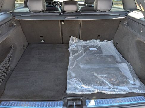 Used 2022 Mercedes-Benz GLC 300 4MATIC image 30