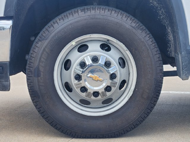 Used 2025 Chevrolet Silverado 3500 LT w/ Safety Package AWD/4WD image 10