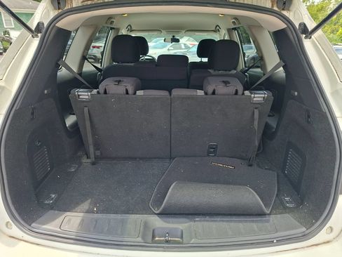Used 2019 Nissan Pathfinder S AWD/4WD image 12