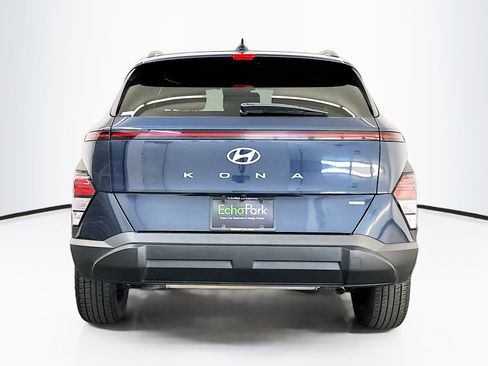 Used 2025 Hyundai Kona SEL image 7