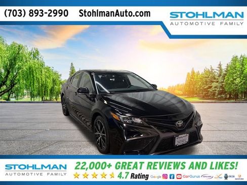 Used 2024 Toyota Camry SE w/ Blackout Package (TMS) image 1