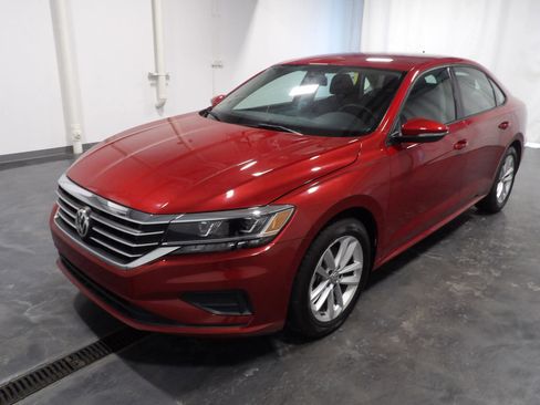 Used 2021 Volkswagen Passat 2.0T S image 3