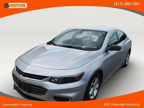 Used 2017 Chevrolet Malibu LS FWD image 1