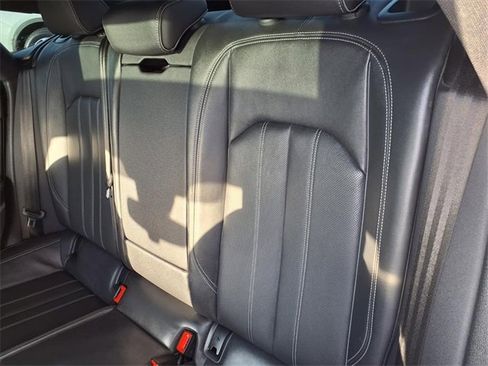 Used 2023 Audi A5 2.0T Premium Plus w/ Premium Plus image 9