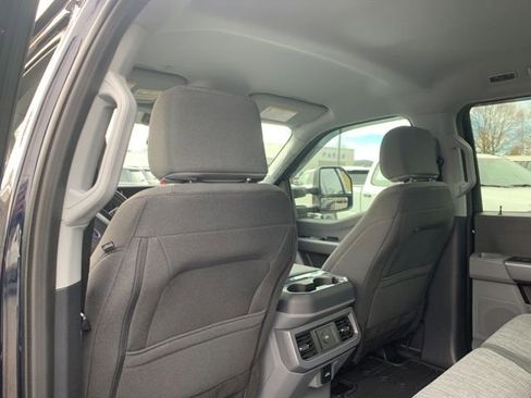 Used 2025 Ford F250 XLT w/ FX4 Off-Road Package image 18