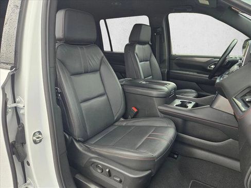 Used 2024 Chevrolet Suburban RST image 23