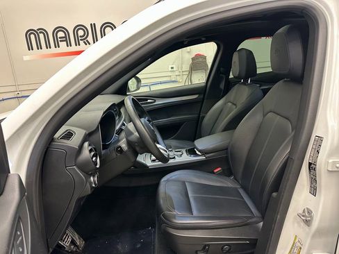 Used 2024 Alfa Romeo Stelvio Ti w/ Active Assist Plus Package image 22