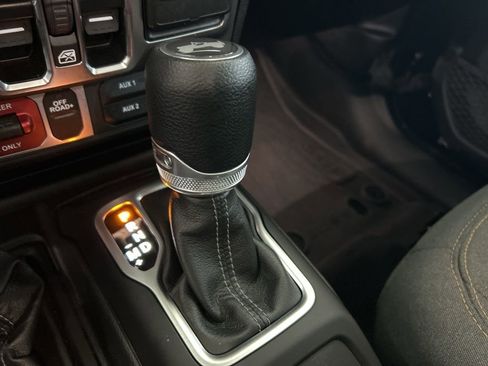 Used 2025 Jeep Wrangler Unlimited Sport S 4xe AWD/4WD image 8