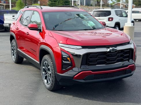 New 2026 Chevrolet Equinox ACTIV w/ Convenience Package III FWD image 3