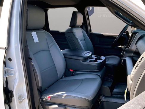 New 2026 RAM 3500 Tradesman w/ Chrome Appearance Group A AWD/4WD image 22