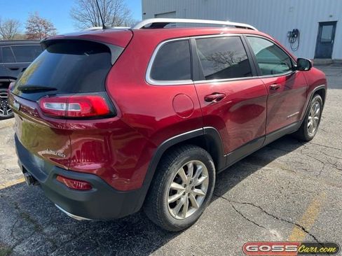 Used 2017 Jeep Cherokee Limited w/ Trailer Tow Group AWD/4WD image 3