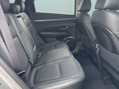 Used 2022 Hyundai Tucson Limited FWD image 18