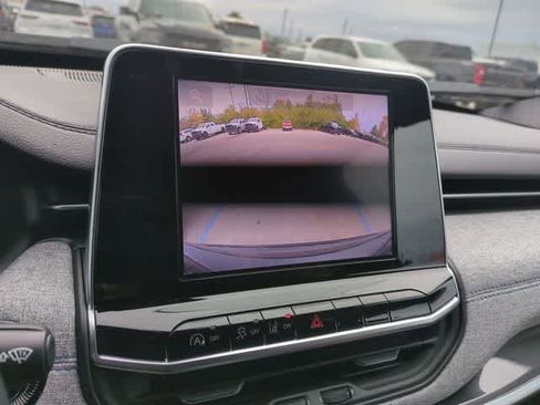 New 2026 Jeep Compass Latitude image 30