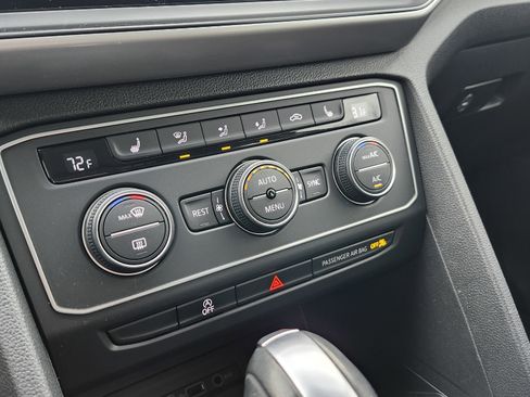 Used 2021 Volkswagen Atlas SE w/ Panoramic Sunroof Package image 33