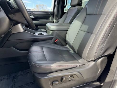 Used 2022 Chevrolet Suburban RST AWD/4WD image 6