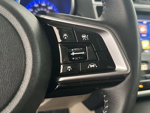 Used 2018 Subaru Outback 2.5i Limited image 23