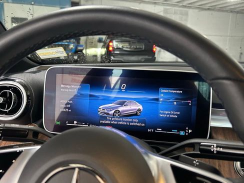 Used 2025 Mercedes-Benz C 300 4MATIC Sedan image 20