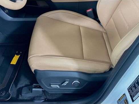 New 2026 Hyundai Santa Fe Limited FWD image 20