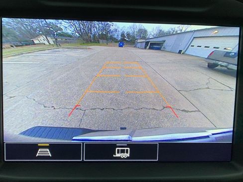 Used 2021 Chevrolet Silverado 1500 LT Trail Boss w/ Convenience Package II image 5