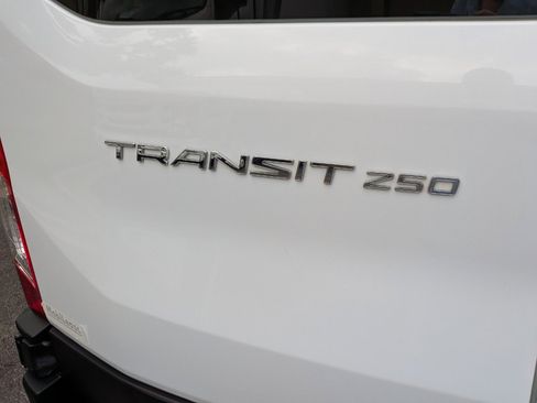 Used 2024 Ford Transit 250 Low Roof w/ Exterior Upgrade Package RWD image 26