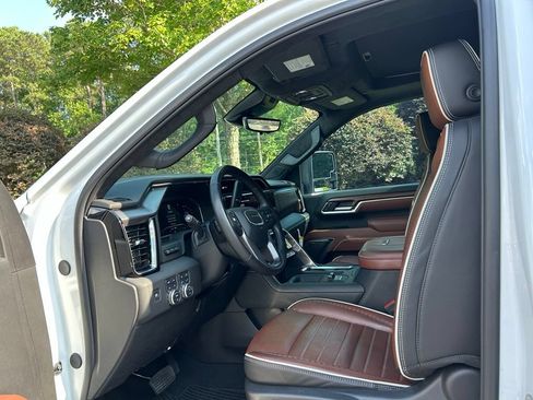 Used 2025 GMC Sierra 3500 Denali Ultimate AWD/4WD image 49