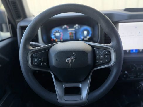 Used 2025 Ford Bronco 4-Door image 19